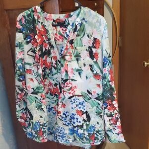 Talbots XL Womens Top. Poly Excellen